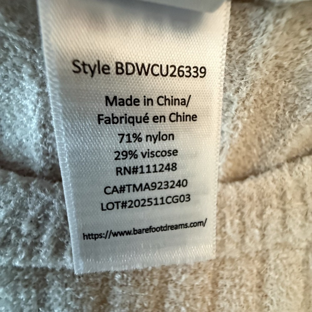 Barefoot Dreams Ribbed Pullover Sweater S Soft Taupe Side Button Tunic Cozy F/W - Picture 6 of 7